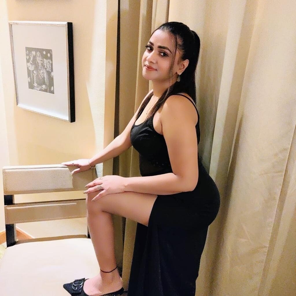 Vip call girls in vaishali female escorts service in ghaziab