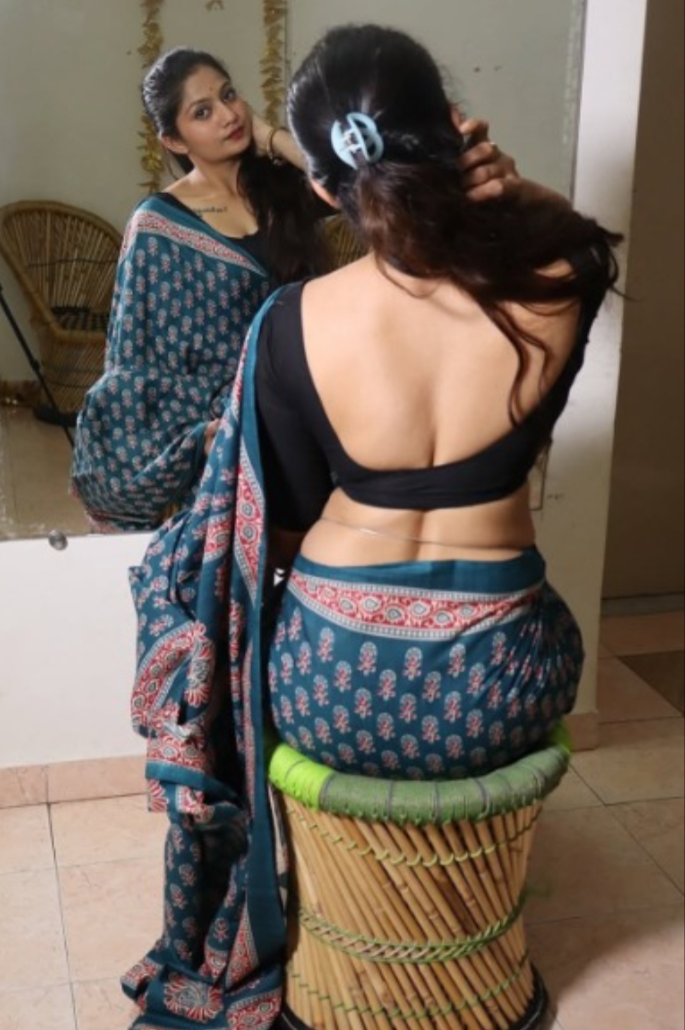 Best price call girl service in varanasi safe security service