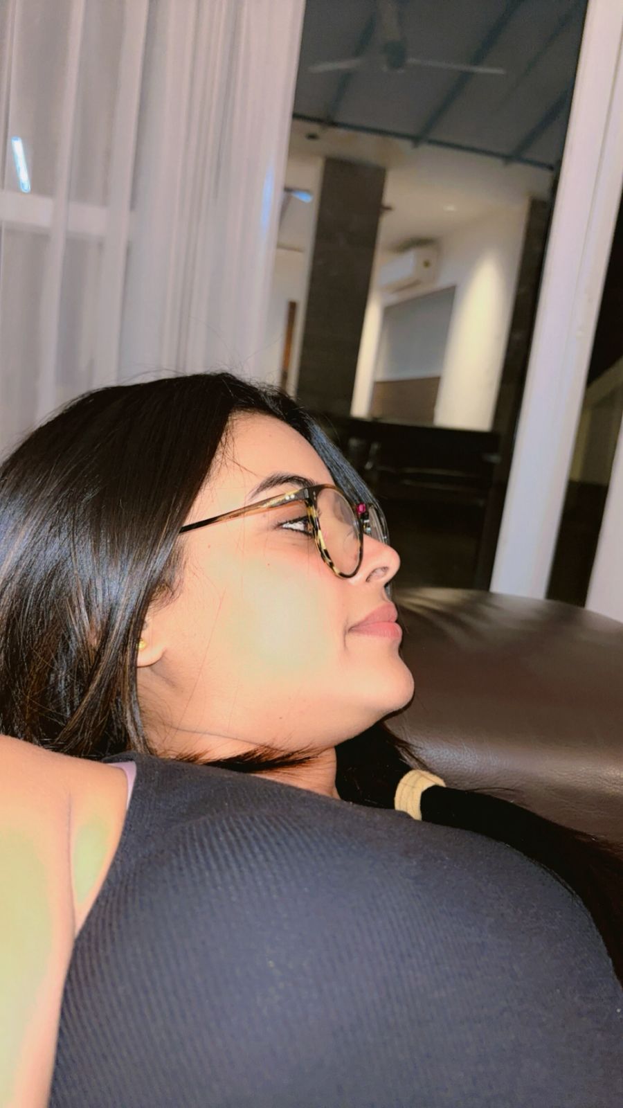 Outcall door step genuine call girl service bangalore
