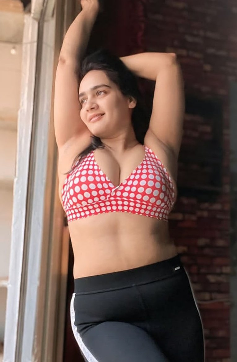Call service low price and video call service avl