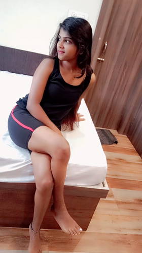 I am beautiful, intelligent, understanding girl. i love to have good company with some nic