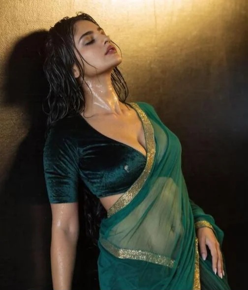 Hi am kavya independent call-girl in mysore call me enjoy today,